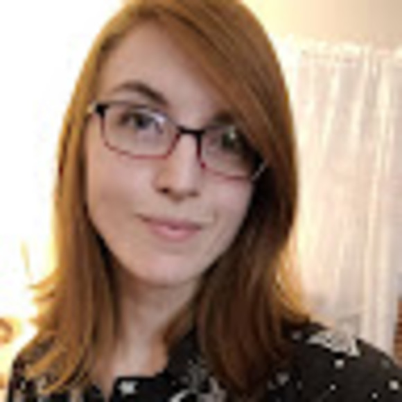 Meet your Posher, Kirstin - Picture 1 of 1